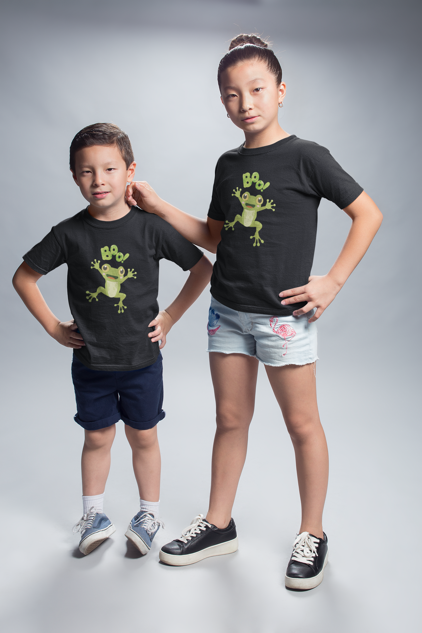 Green frog Kids T shirt